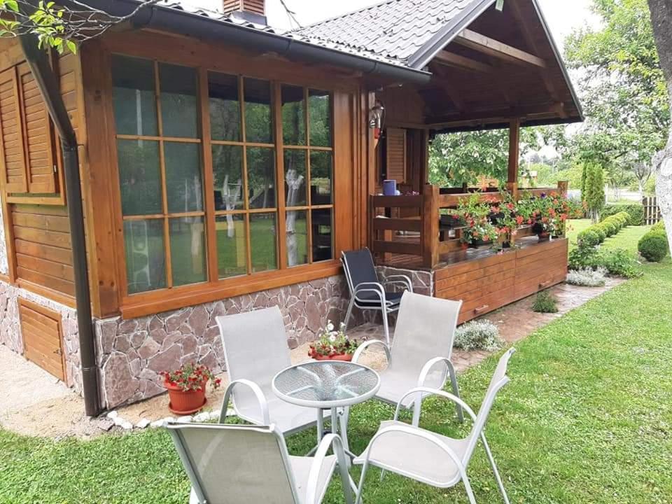 Rest House Ripac Prascijak ภายนอก รูปภาพ